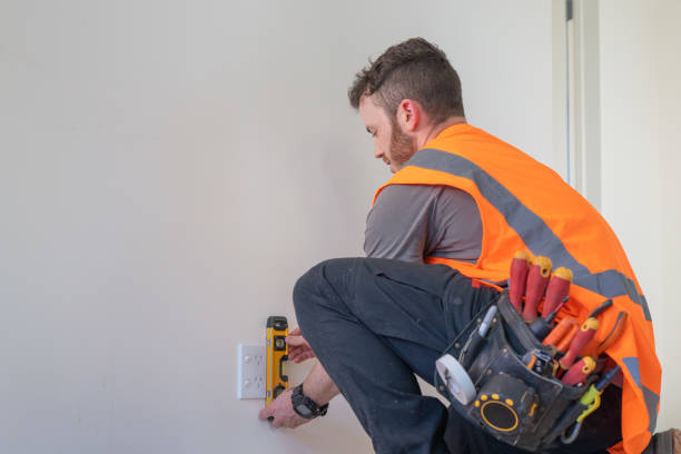 Best Affordable Emergency Electrician  in Kalama, WA