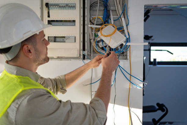 Best Circuit Breaker Repair  in Kalama, WA